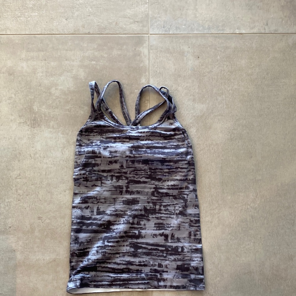 Athleta top